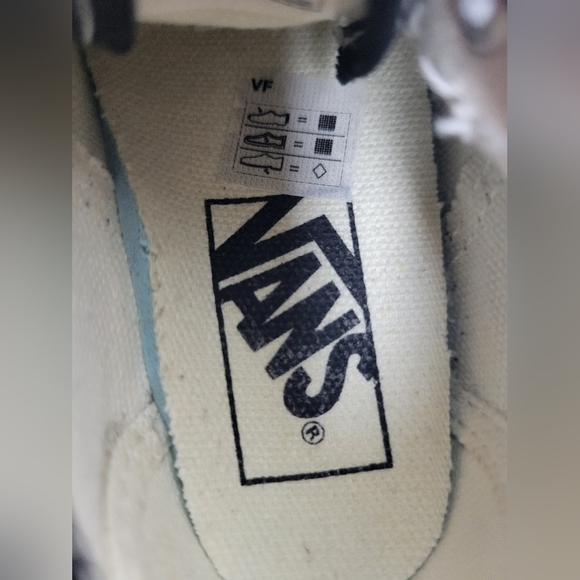 Vans KidsAuthentic Core (Toddler) size 4 - Picture 6 of 11